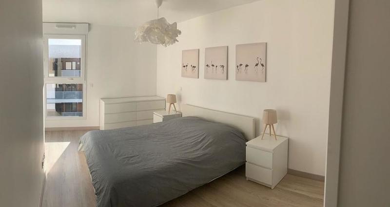 Appartement - 100 m² - 4 pièces