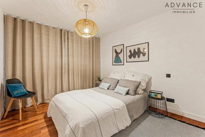 Appartement - 124 m² - 4 pièces