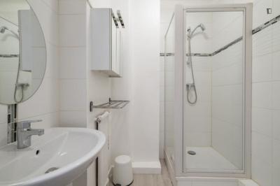 Chambre - 11 m² - 4 pièces