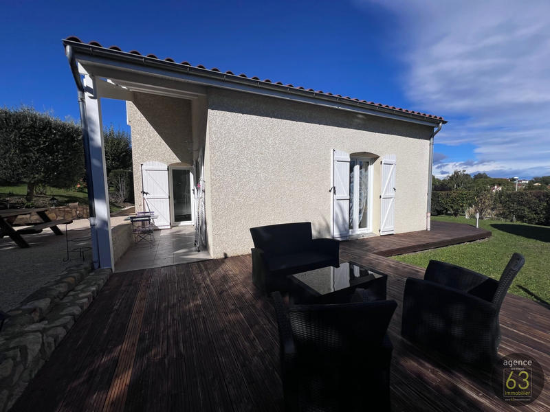 Maison - 159 m² - 6 pièces