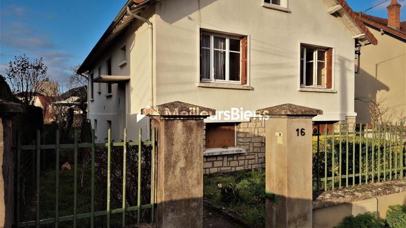 Maison - 88 m² - 5 pièces