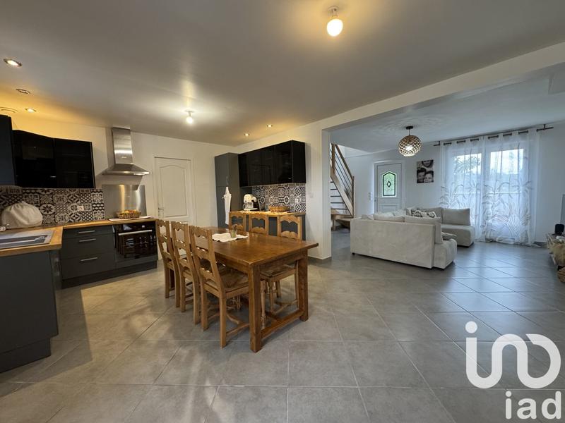 Maison - 164 m² - 8 pièces