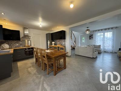 Maison - 164 m² - 8 pièces