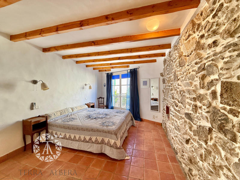 Maison - 189 m² - 6 pièces