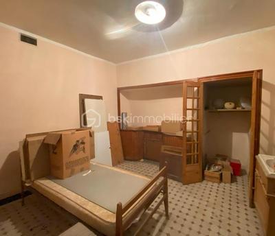 Immeuble - 152 m² - 7 pièces