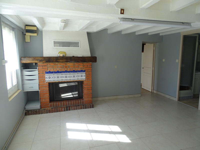 Maison traditionnelle - 88 m² - 4 pièces