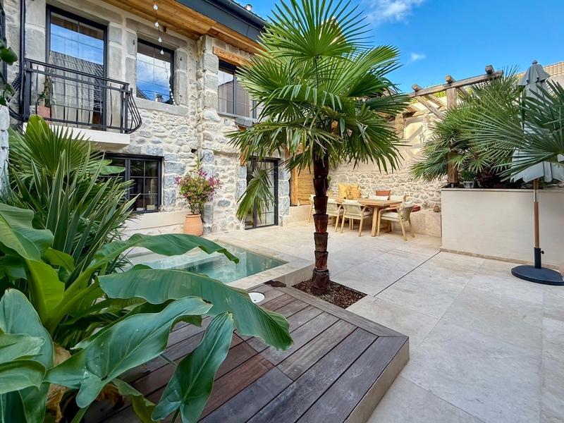 Maison de village - 120 m² - 3 pièces