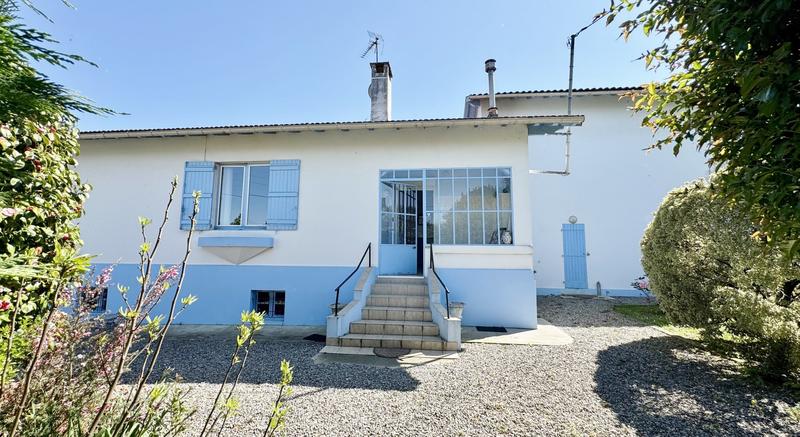 Maison ancienne - 155 m² - 7 pièces