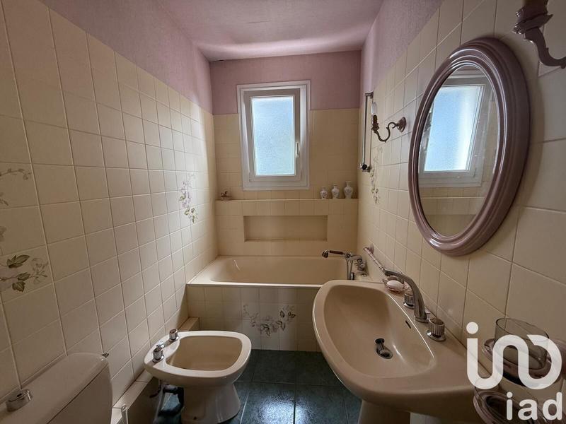 Maison - 100 m² - 6 pièces