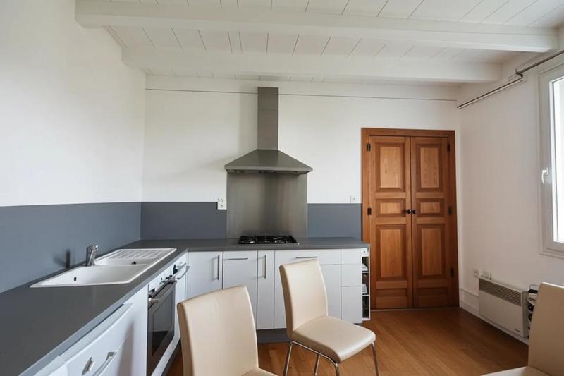 Maison - 200 m² - 8 pièces