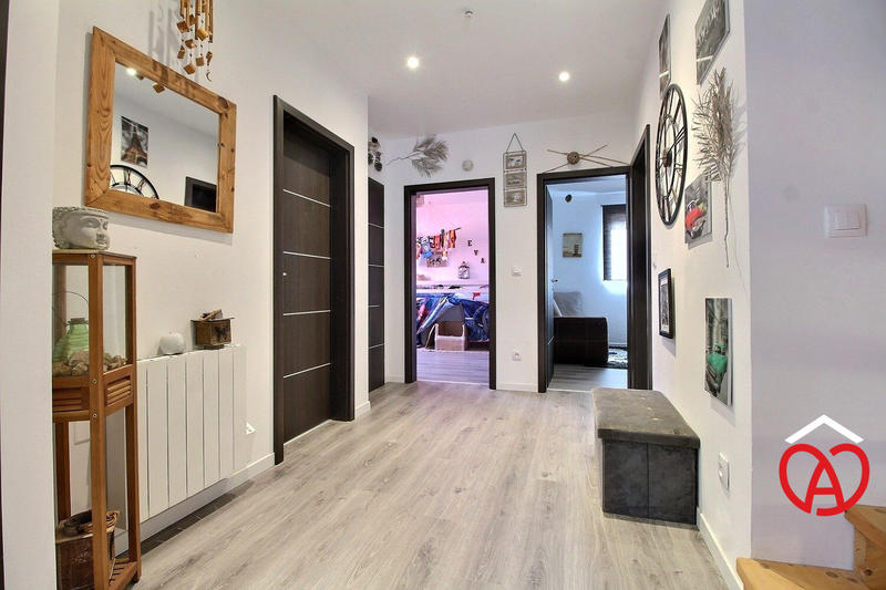 Maison - 106 m² - 5 pièces