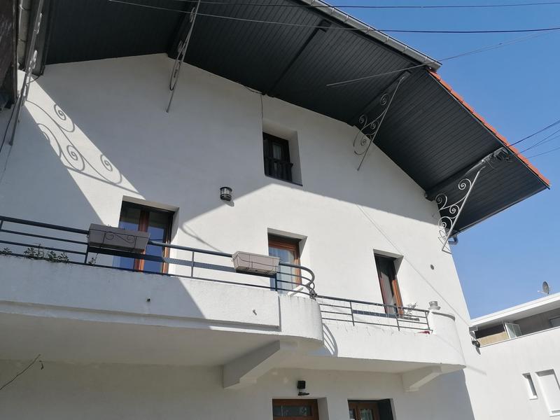 Appartement - 95 m² - 7 pièces