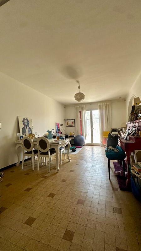Appartement - 80 m² - 4 pièces