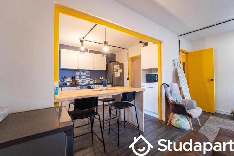 Chambre - 12 m² - 1 pièce