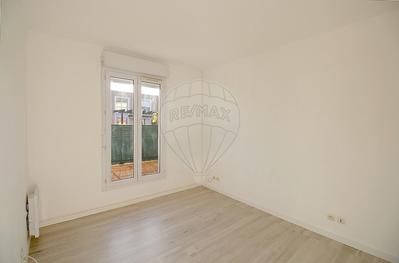 Appartement - 94 m² - 5 pièces