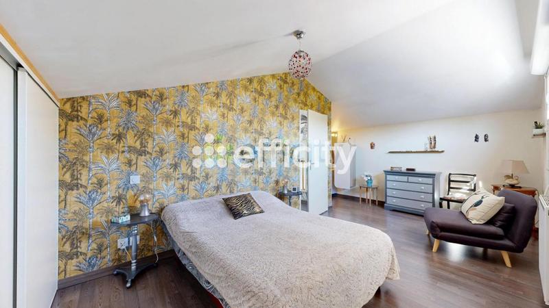 Maison - 82 m² - 4 pièces