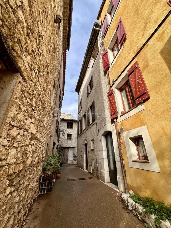 Maison de village - 86 m² - 4 pièces