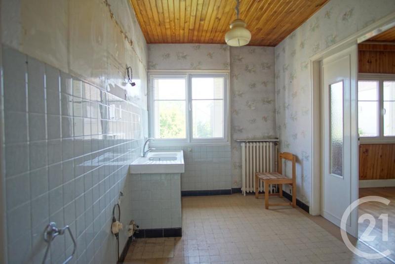 Pavillon - 137 m² - 7 pièces