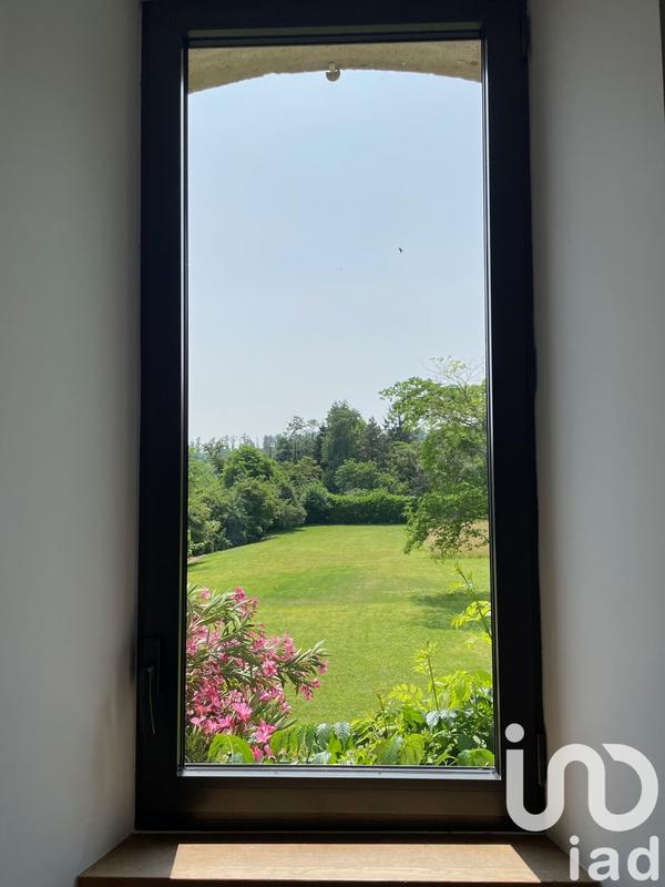 Maison - 409 m² - 8 pièces