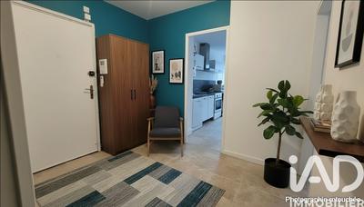 Appartement - 82 m² - 4 pièces