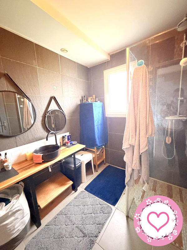 Maison contemporaine - 143 m² - 6 pièces