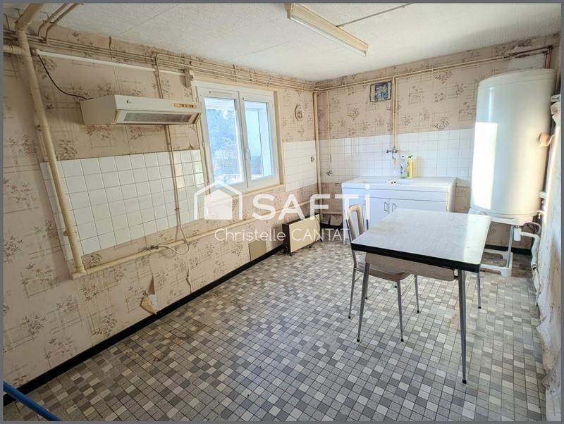 Maison - 74 m² - 5 pièces