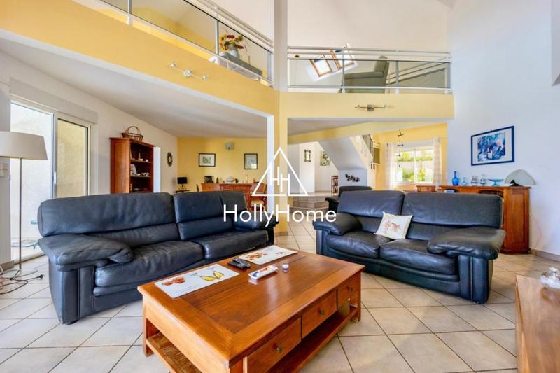 Maison ancienne - 173 m² - 5 pièces