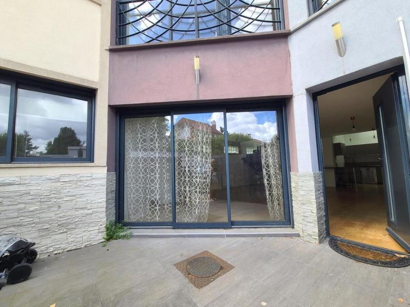 Appartement - 134 m² - 6 pièces