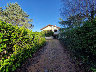 Maison - 107 m² - 5 pièces