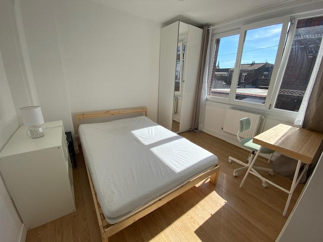 Maison - 140 m² - 7 pièces