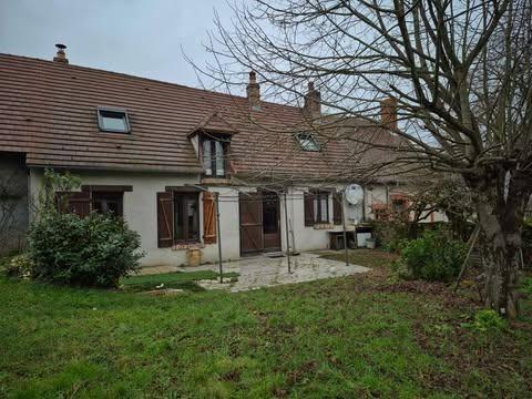 Maison - 94 m² - 4 pièces