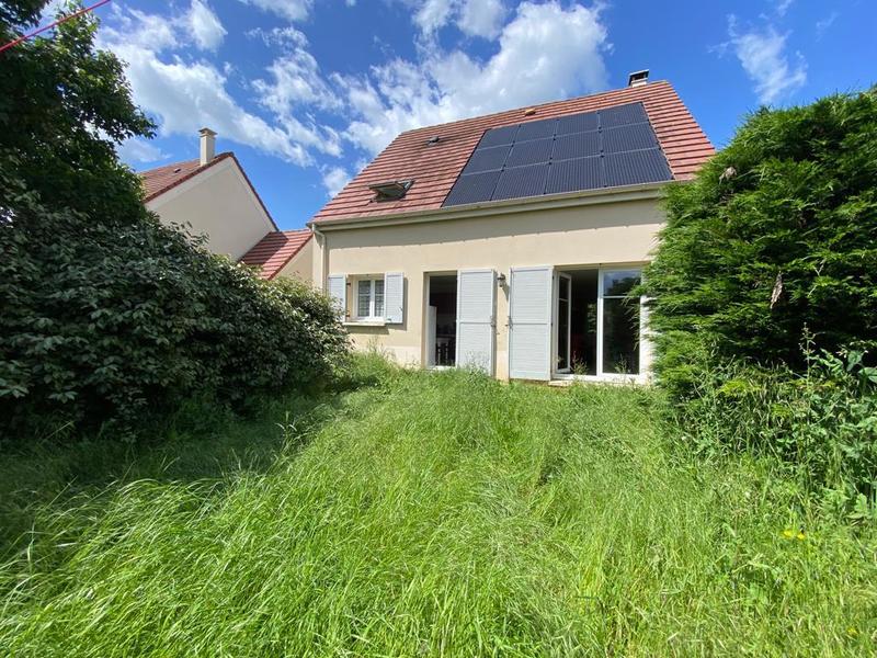 Maison - 94 m² - 5 pièces