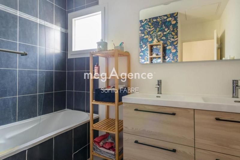 Maison - 97 m² - 5 pièces