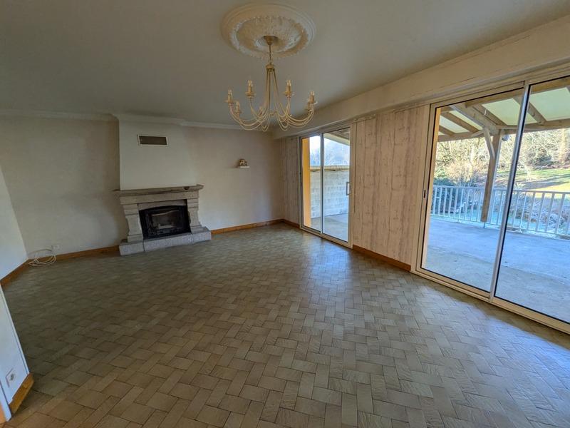 Maison - 170 m² - 7 pièces