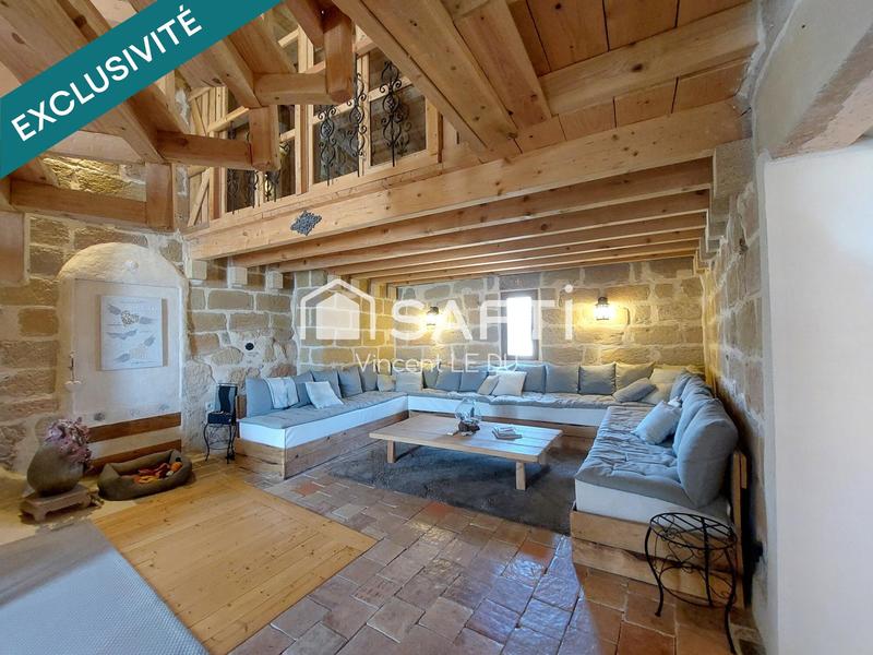 Maison - 140 m² - 5 pièces