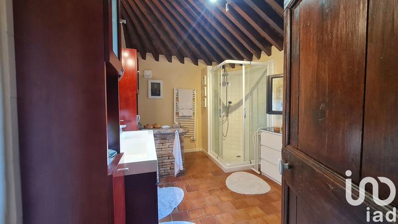 Maison - 219 m² - 5 pièces