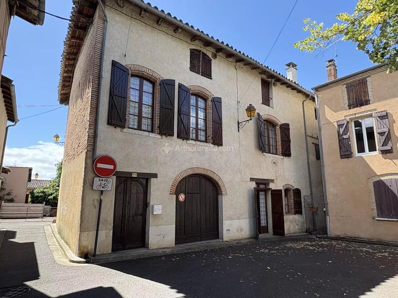 Maison - 159 m² - 5 pièces