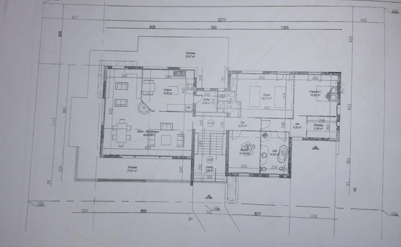 Maison contemporaine - 255 m² - 7 pièces