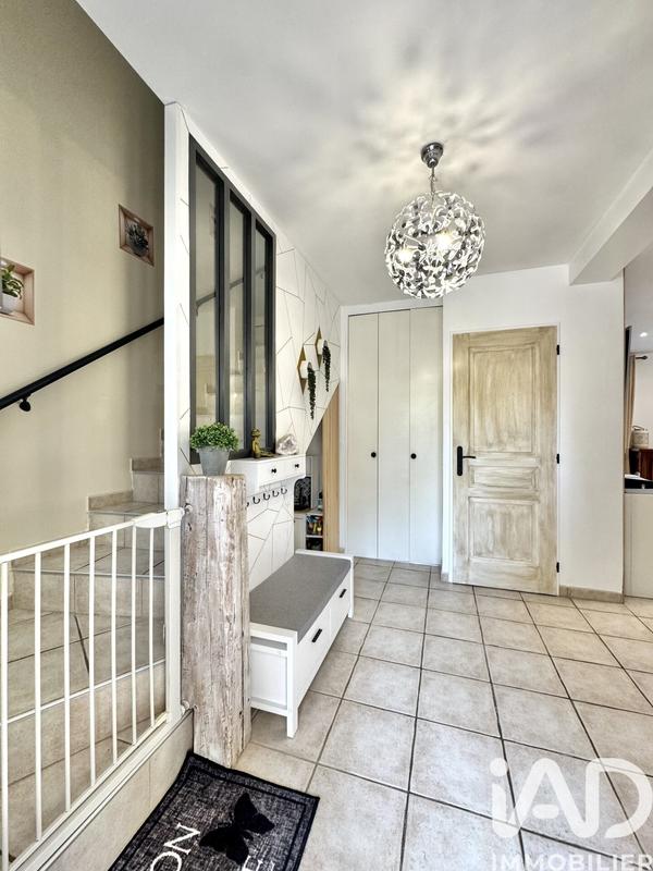 Maison - 102 m² - 4 pièces