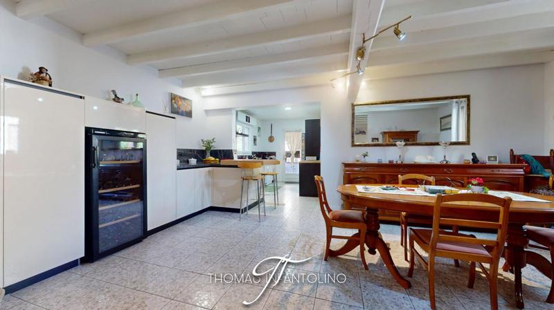 Maison - 160 m² - 5 pièces