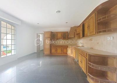 Maison - 178 m² - 4 pièces