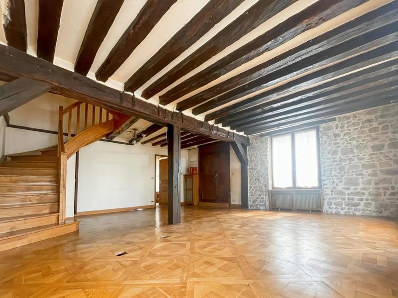 Maison - 122 m² - 6 pièces