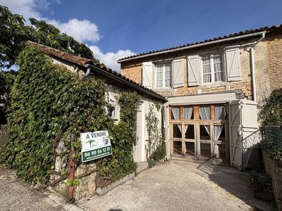 Maison - 102 m² - 5 pièces