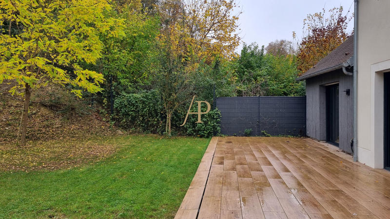 Maison - 163 m² - 7 pièces