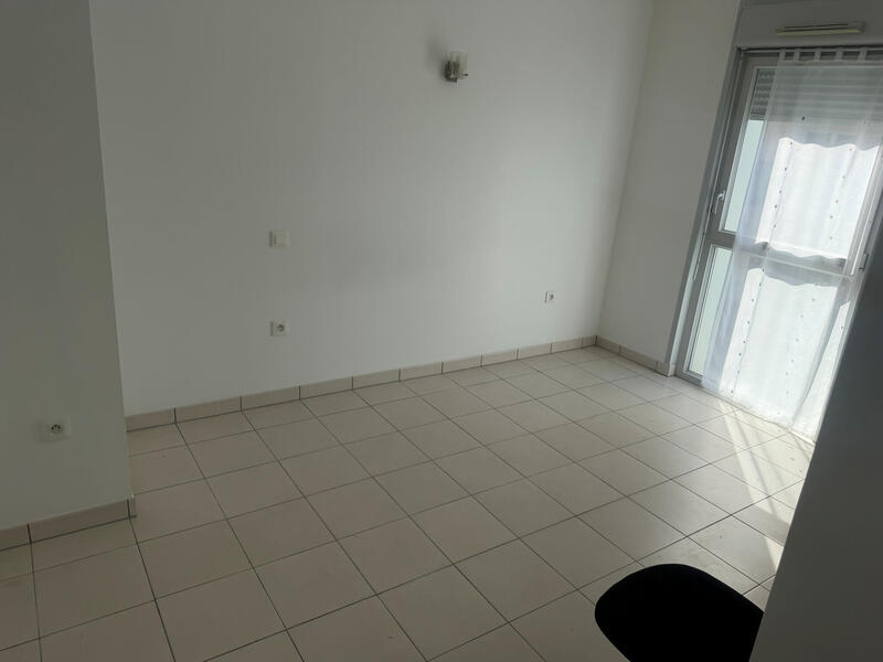 Appartement - 67 m² - 4 pièces