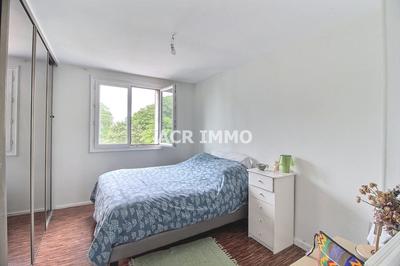 Appartement - 70 m² - 4 pièces