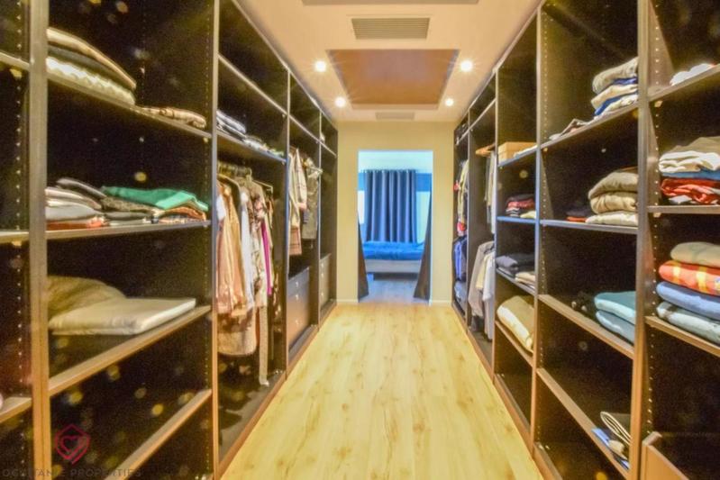 Propriété - 625 m² - 15 pièces