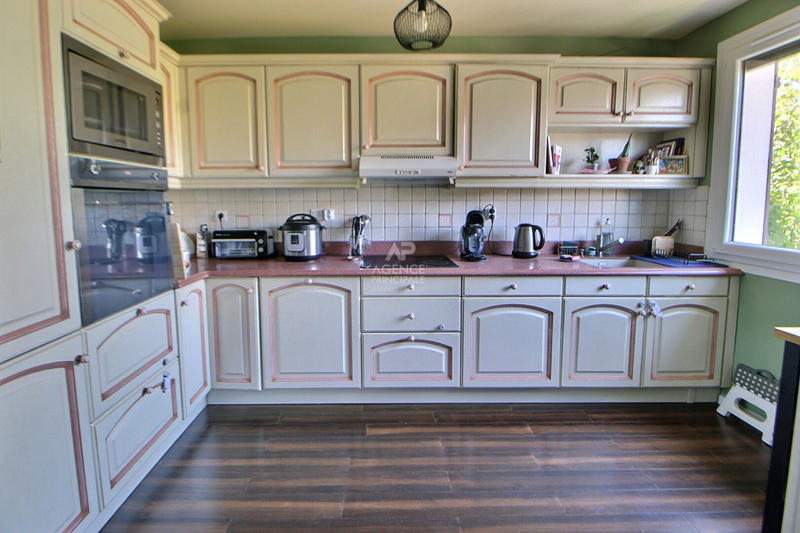 Maison - 120 m² - 6 pièces