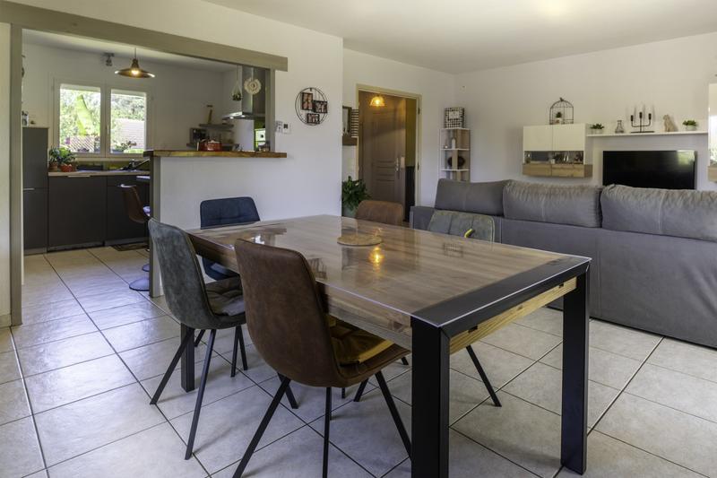 Maison - 94 m² - 4 pièces