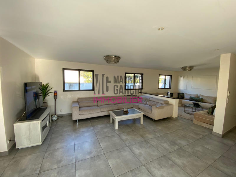 Maison contemporaine - 155 m² - 5 pièces